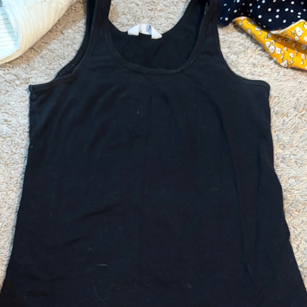 Black Sleeveless Women's Top